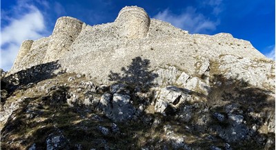 Castello di Roccamandolfi